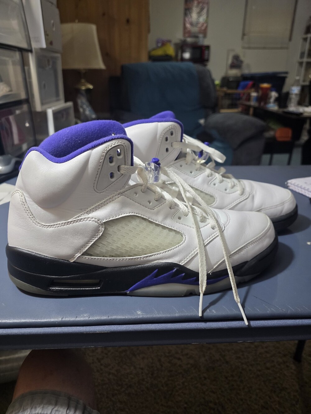Jordan 5  Retro Dark Concord White & Purple Basketball Sneakers Size 12m.